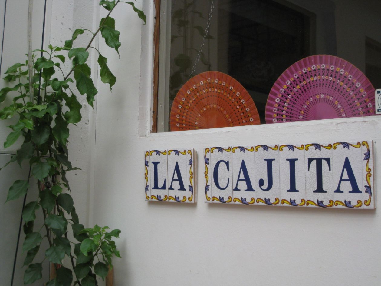 #Foto Eingang La Cajita